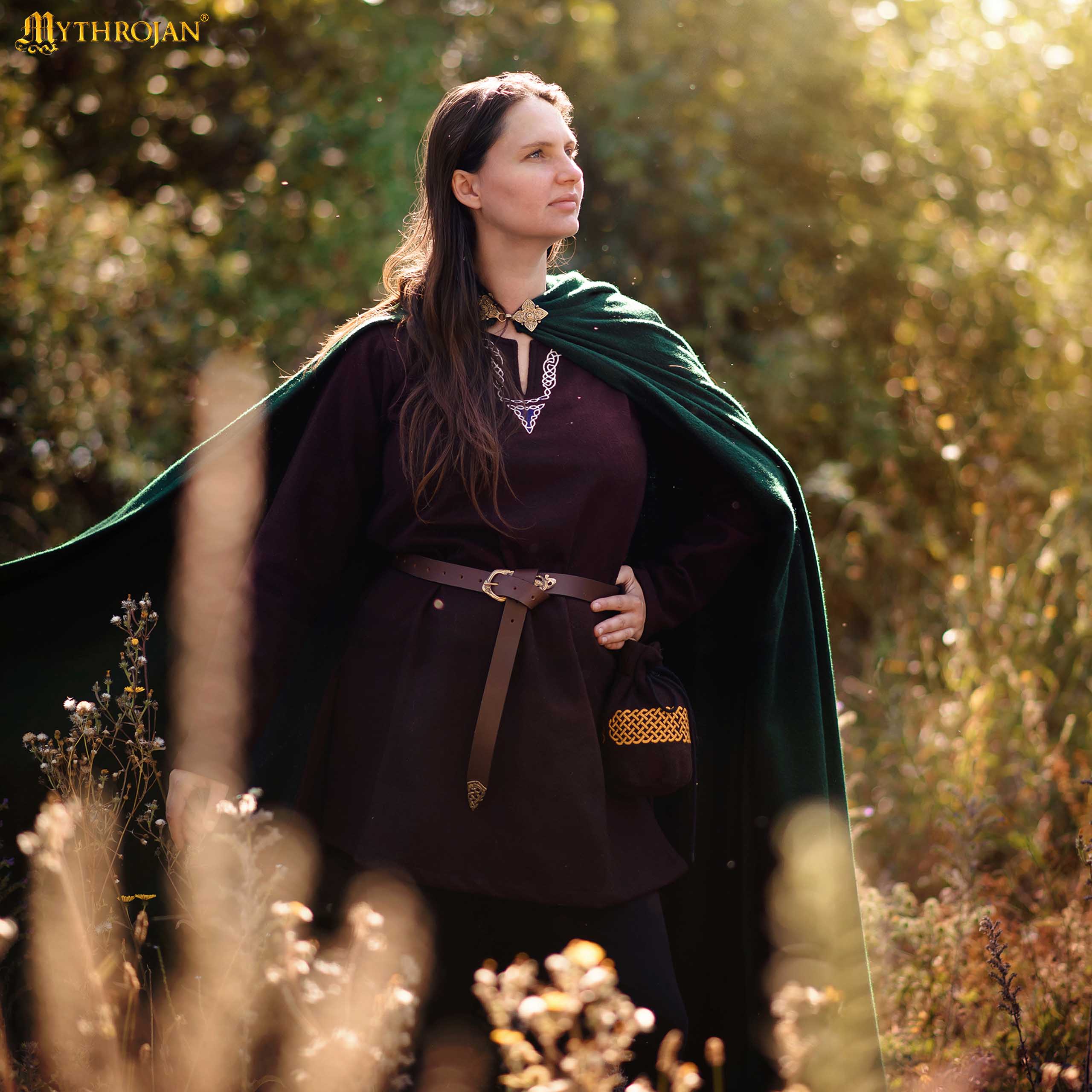 Mythrojan Woolen Hooded Cloak /Cape with BRASS BROOCH Medieval Wool Cape for Ranger LARP SCA Cosplay, Green , Large