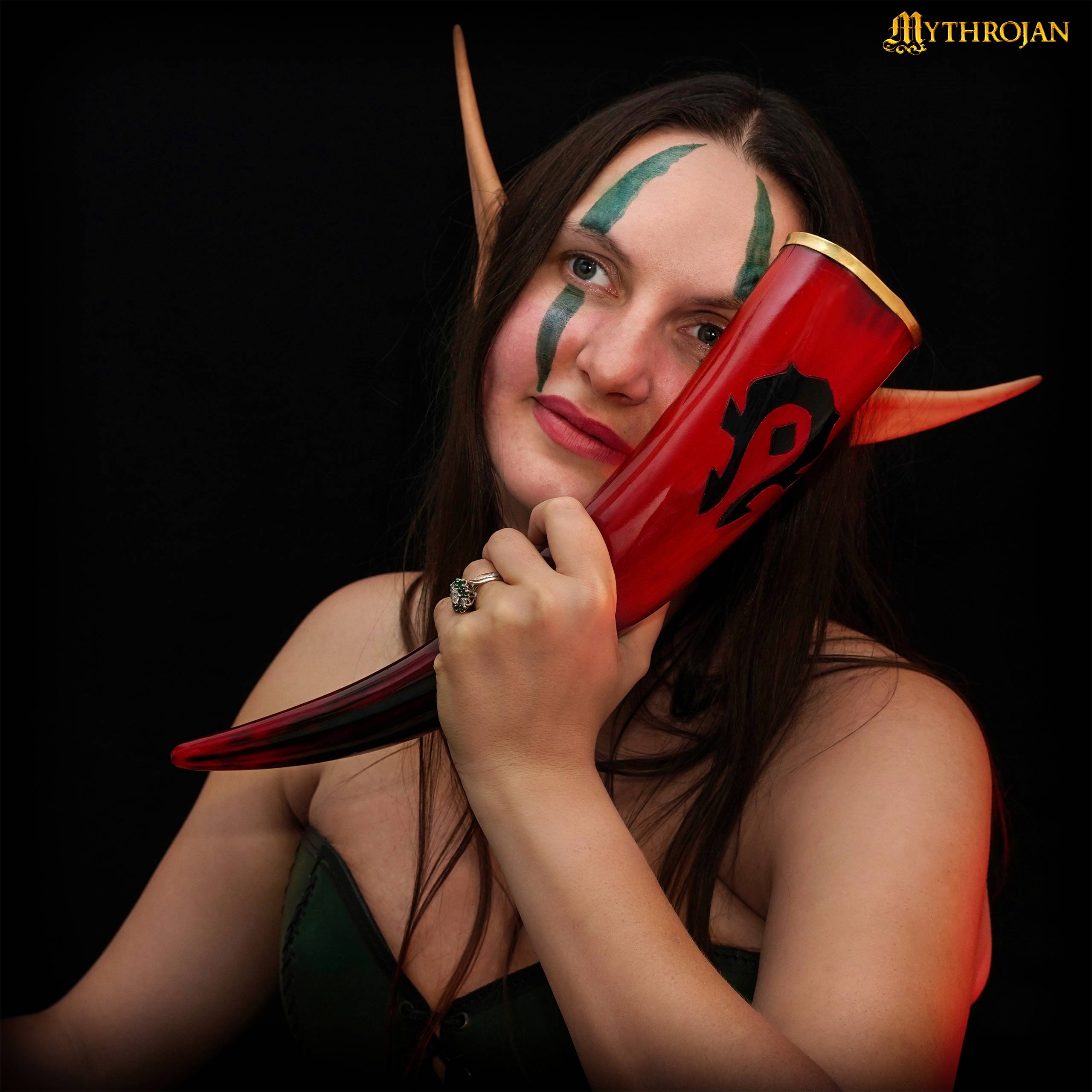 Mythrojan "For the HORDE" Drinking Horn : Mead Ale genuine Horn for Medieval Knight Elf ORC Undead LARP Cosplay RED, 500ml