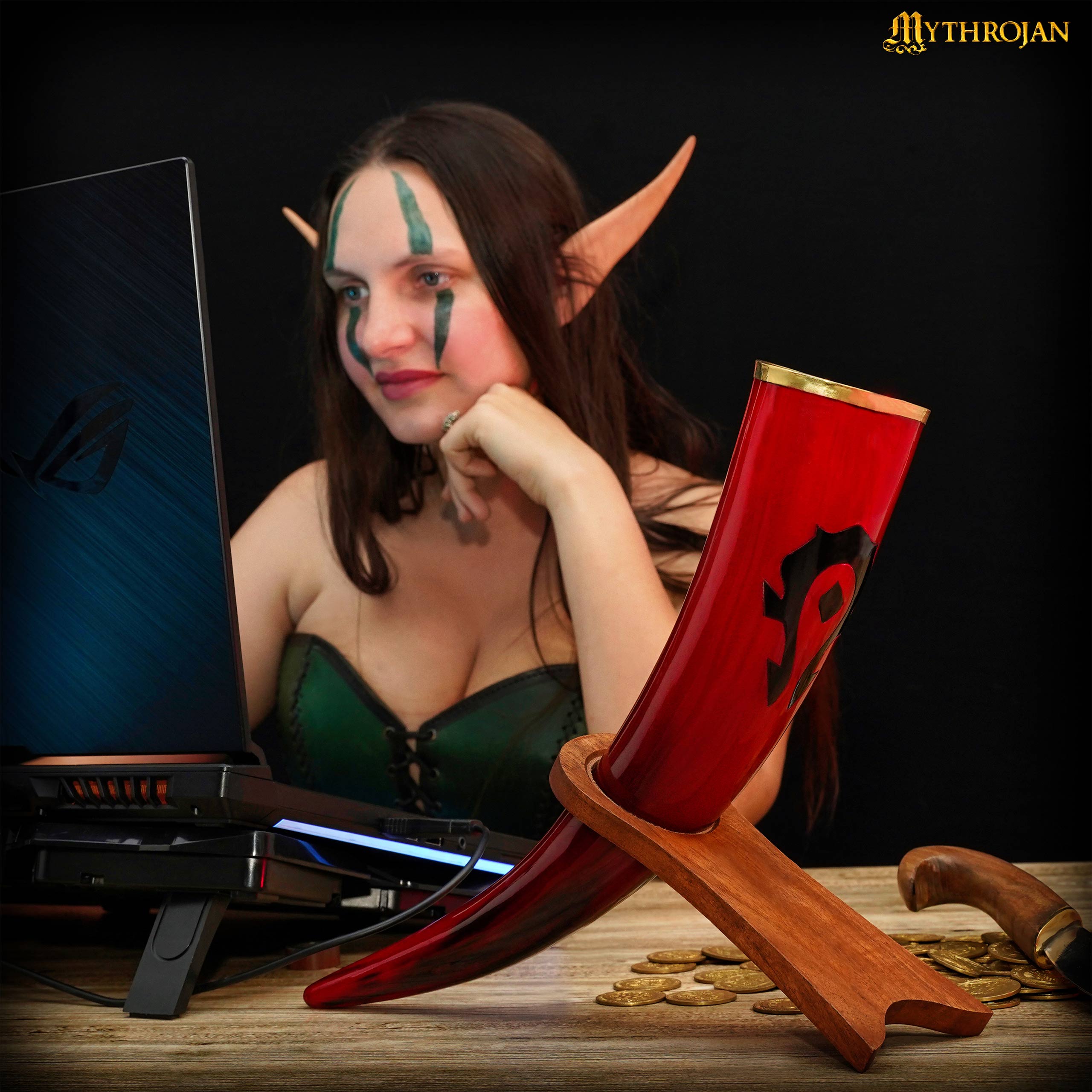 Mythrojan "For the HORDE" Drinking Horn : Mead Ale genuine Horn for Medieval Knight Elf ORC Undead LARP Cosplay RED, 500ml