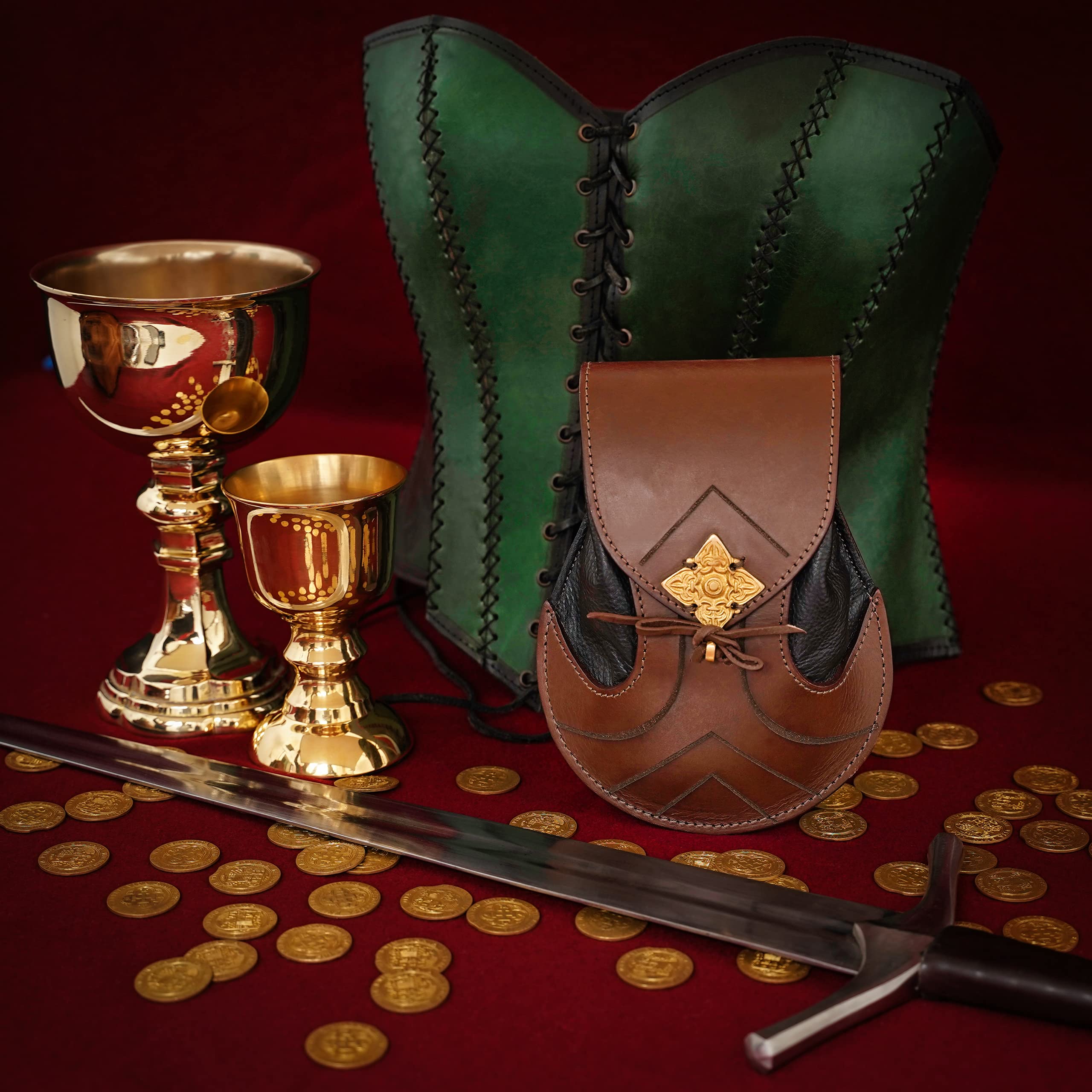 Mythrojan Elven Leather bag : ideal for LARP, cosplay, elvish costume & dark elf outfit