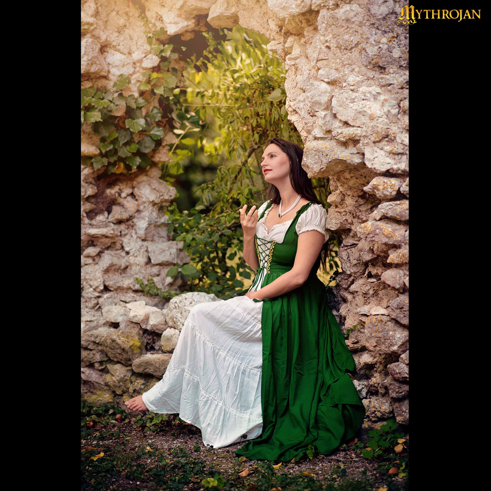 Mythrojan Traditional Irish Celtic Dress: Chemise and Over Dress