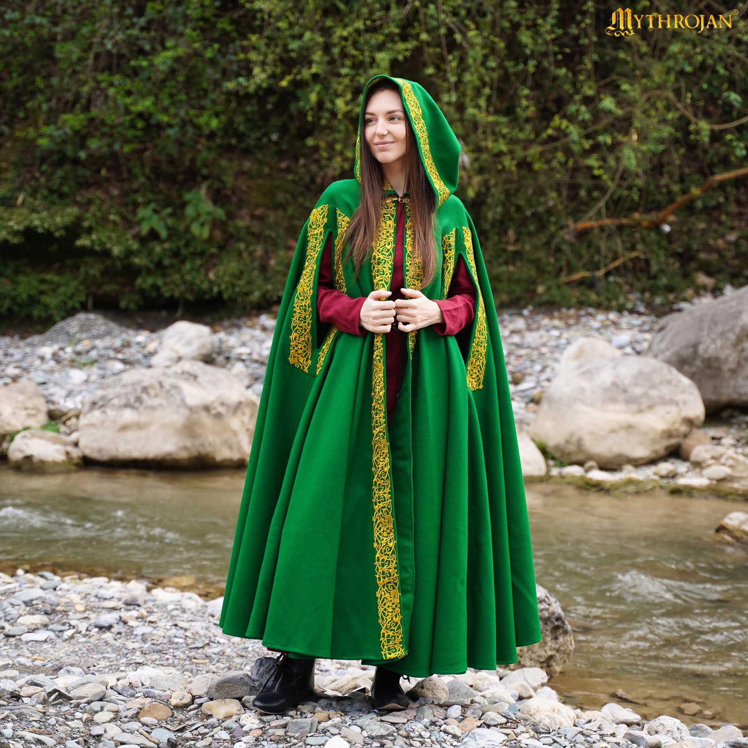 Mythrojan Embroidered Woolen Hooded Cloak /Cape with delicate BRASS BROOCH Medieval Wool Cape for Ranger LARP SCA Cosplay, Green , Large