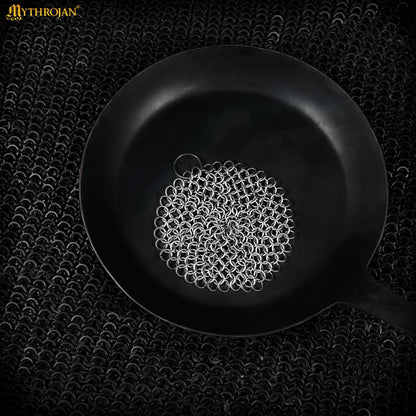 Mythrojan Chainmail Round Stainless Steel Scrubber, Ideal for Cleaning Cast Iron Skillet, Wok, Cooking Pot, Griddle or Cast Iron Cauldron Maintenance, Diameter: 4.7”