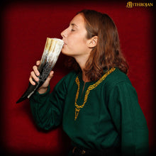 mythrojan-viking-ravan-carved-drinking-horn-authentic-medieval-inspired-viking-wine-mead-400-ml-polished-finish