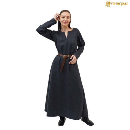 Viking Woolen Dress In Historical Diamond Twill Wool Mythrojan Viking Woolen Dress In Historical Diamond Twill Wool Mythrojan