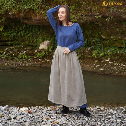 Peasant Daughter Medieval Apron: Practical and Authentic for Medieval Reenactment