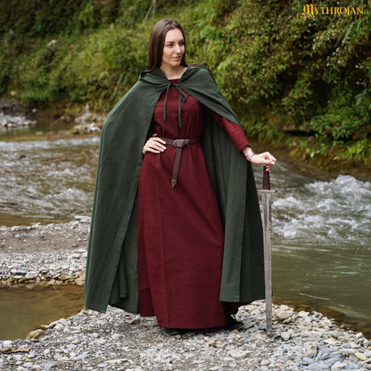 The Thorvald Viking Cloak: Practicality and Style for Every Season