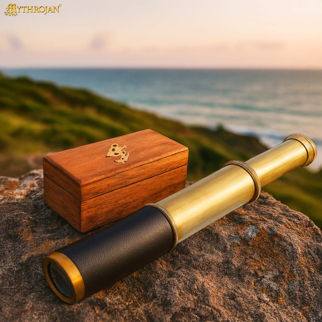 Mythrojan Mini Pirate Spyglass Telescope Brass Colapsable Hand Telescope with Wooden Box Small Vintage Telescope Pirate Decore Brass Decorative Telescope 9 - Black