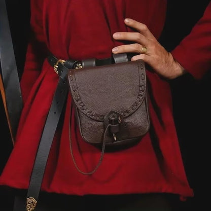 Mythrojan The Adventurer’s Belt Bag with Horn Toggle Black